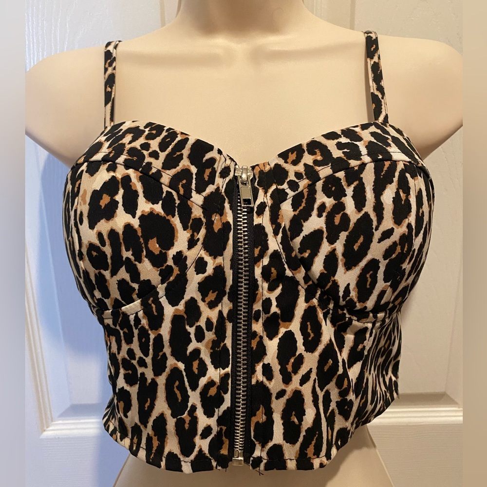 NEW Say WhatNY Leopard Zippered crop top